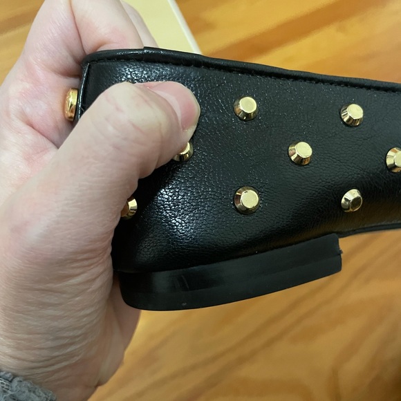 Michael Kors Ailee Studded Flat black leather gold studs size 7M - Picture 10 of 10